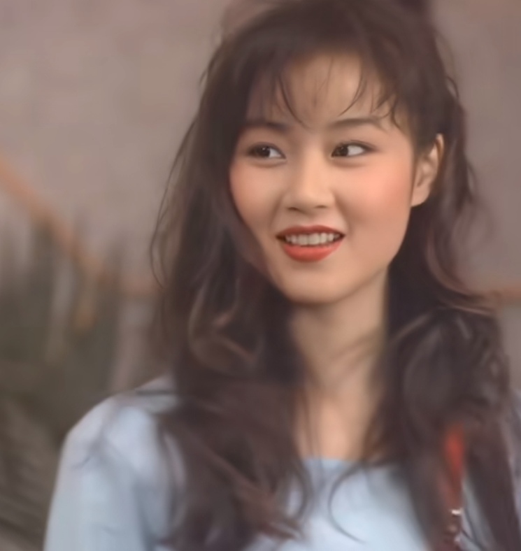 娱乐圈没有整容过_单眼皮女明星_单眼皮美女演技