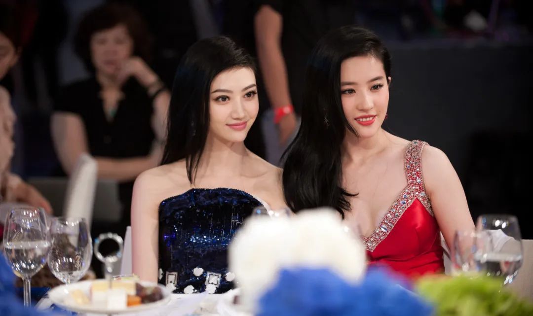 美女明星多的电影_北电影校校花数量多原因_北电校花评选标准