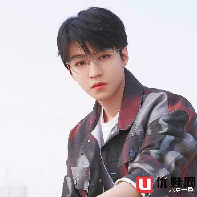 天涯黑料明星王俊凯,_王俊凯假唱事件_王俊凯与经纪人杨柳关系