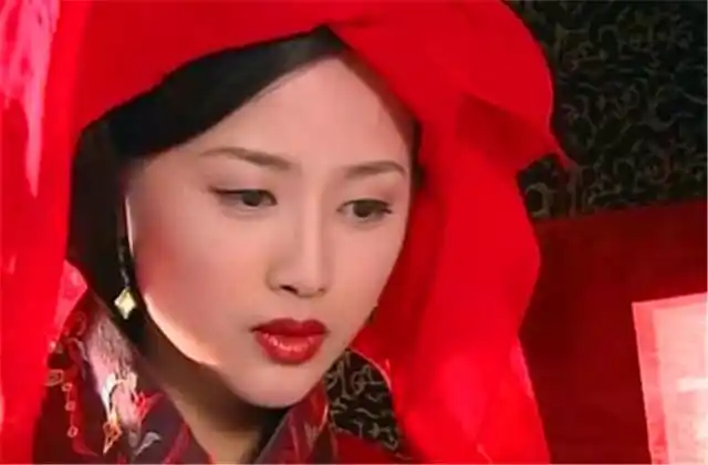 古装剧女主角颜值高 孙怡刘亦菲杨幂演技对比 袁冰妍赵露思鞠婧祎网剧女主竞争格局_2016古装女明星