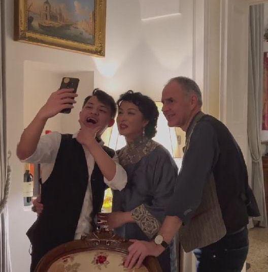 金星娱乐圈好友_偶遇金星纽约_金姐真实状态